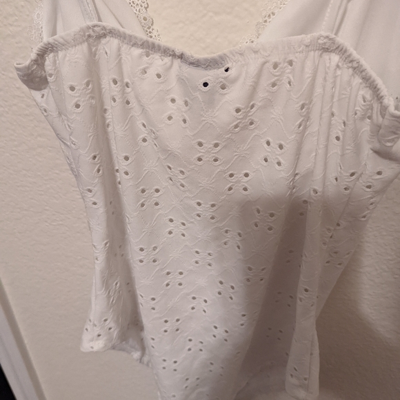 Top - Picture 5 of 6